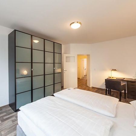 Hotel Flora Duesseldorf Стая снимка