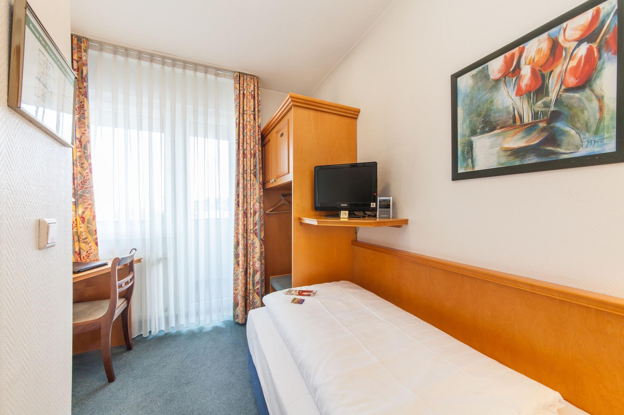Hotel Flora Duesseldorf Екстериор снимка