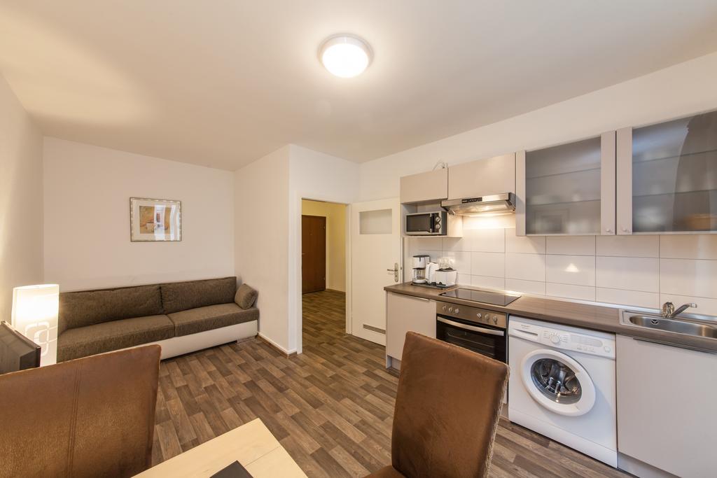 Hotel Flora Duesseldorf Стая снимка