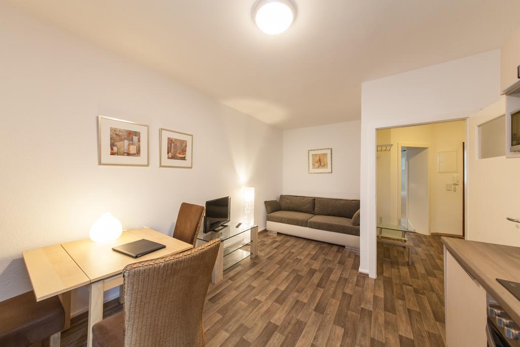 Hotel Flora Duesseldorf Стая снимка