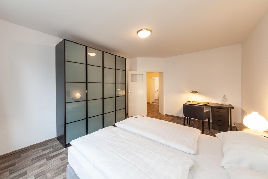 Hotel Flora Duesseldorf Стая снимка